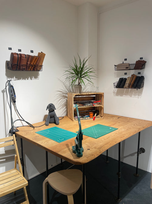 Håndverkshjørne i butikken